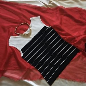 Black and White blouse 👚🌻